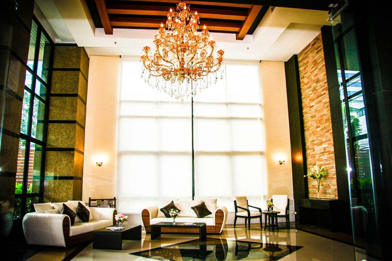 42Grand Residence Bangkok Esterno foto