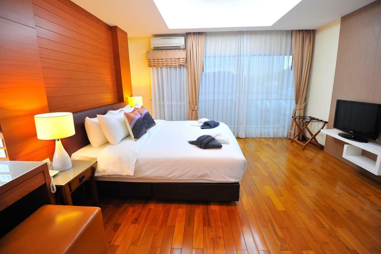 42Grand Residence Bangkok Esterno foto